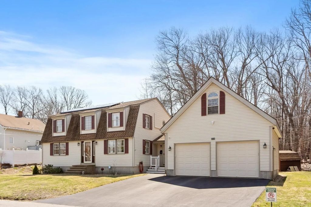 111 Seneca St, Fitchburg