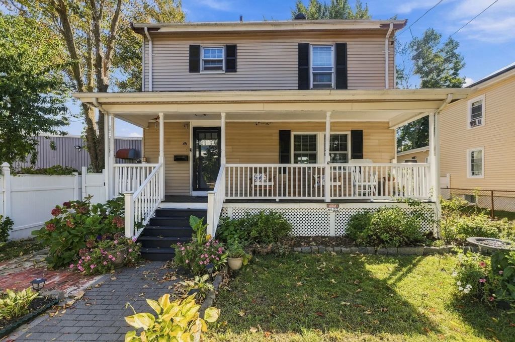 45 Sidney Ave, Lynn