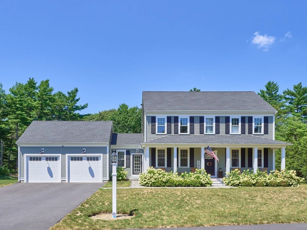 25 Cobblestone Ln, Middleboro