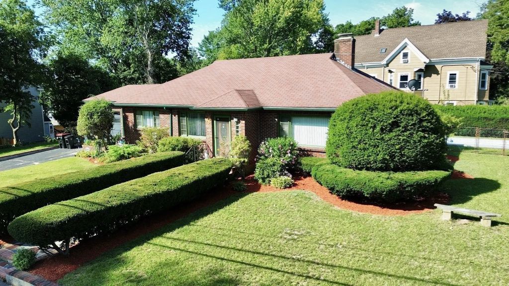 228 Sawtell Ave, Brockton
