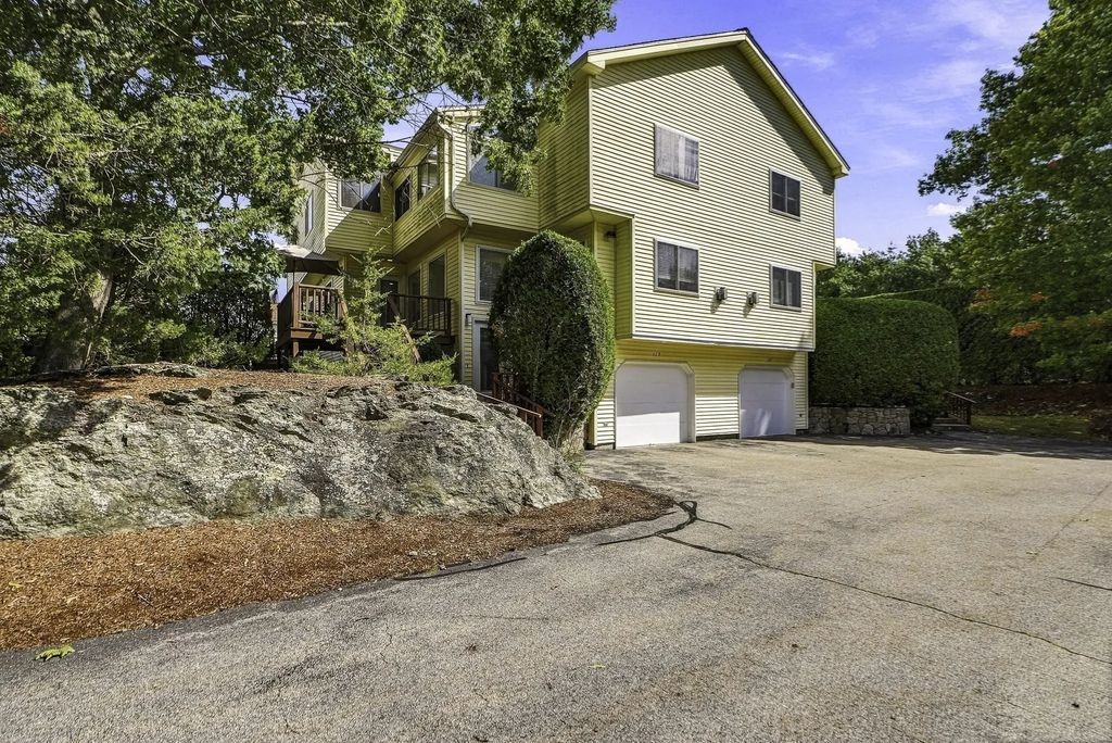 139 Captain Eames Cir #139, Ashland