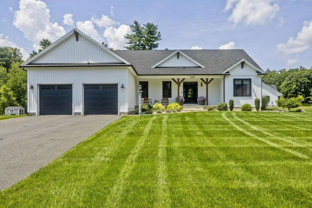 1 Honeybird Run, Southwick