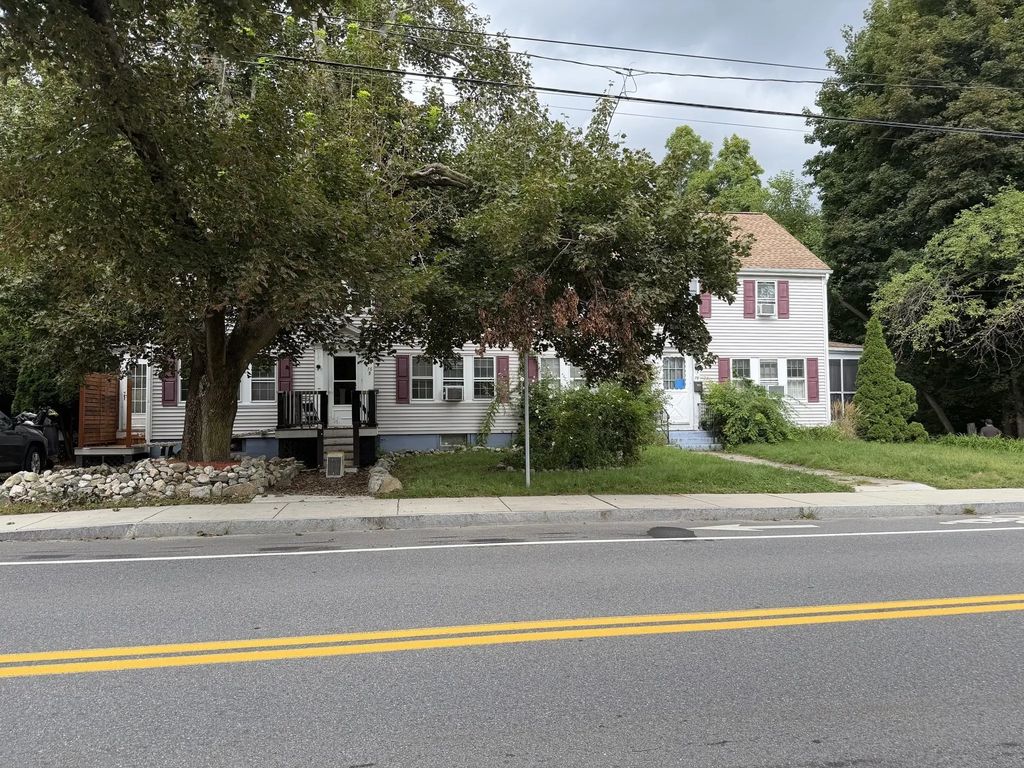 76 Main Street, Grafton