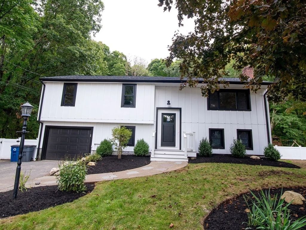 85 Alden Rd, Holliston