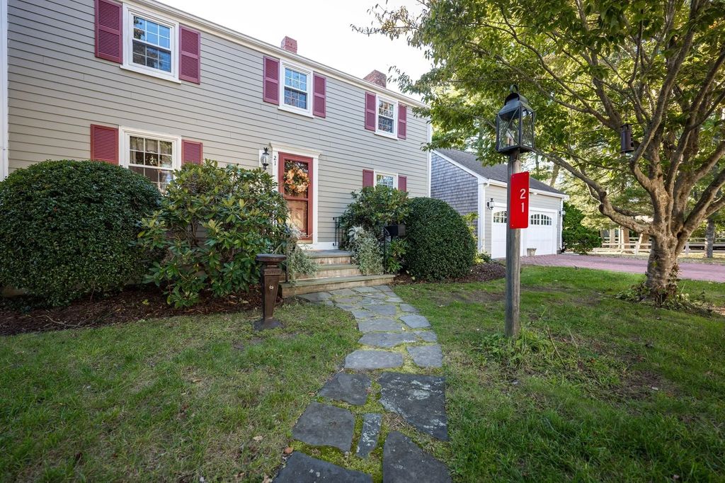 21 Thatcher St, Dartmouth