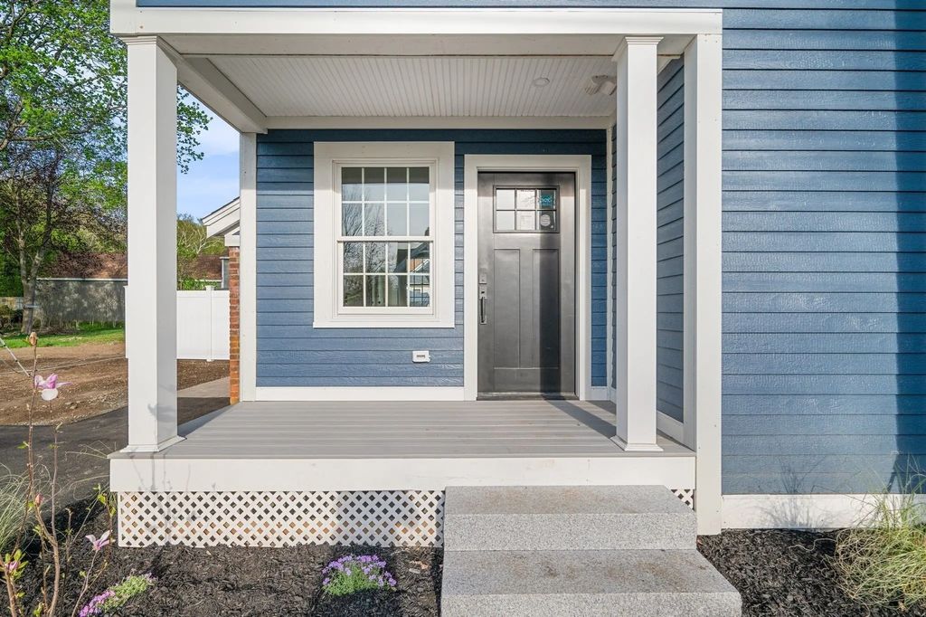 2 Railroad Avenue #2, Rowley