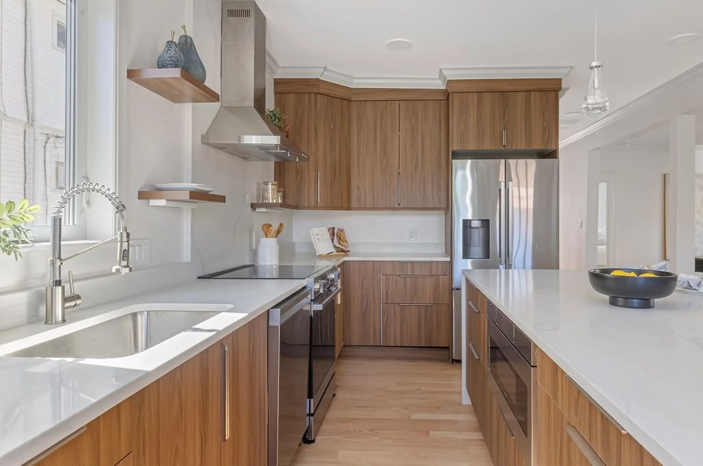 85 Kenmere #1, Medford