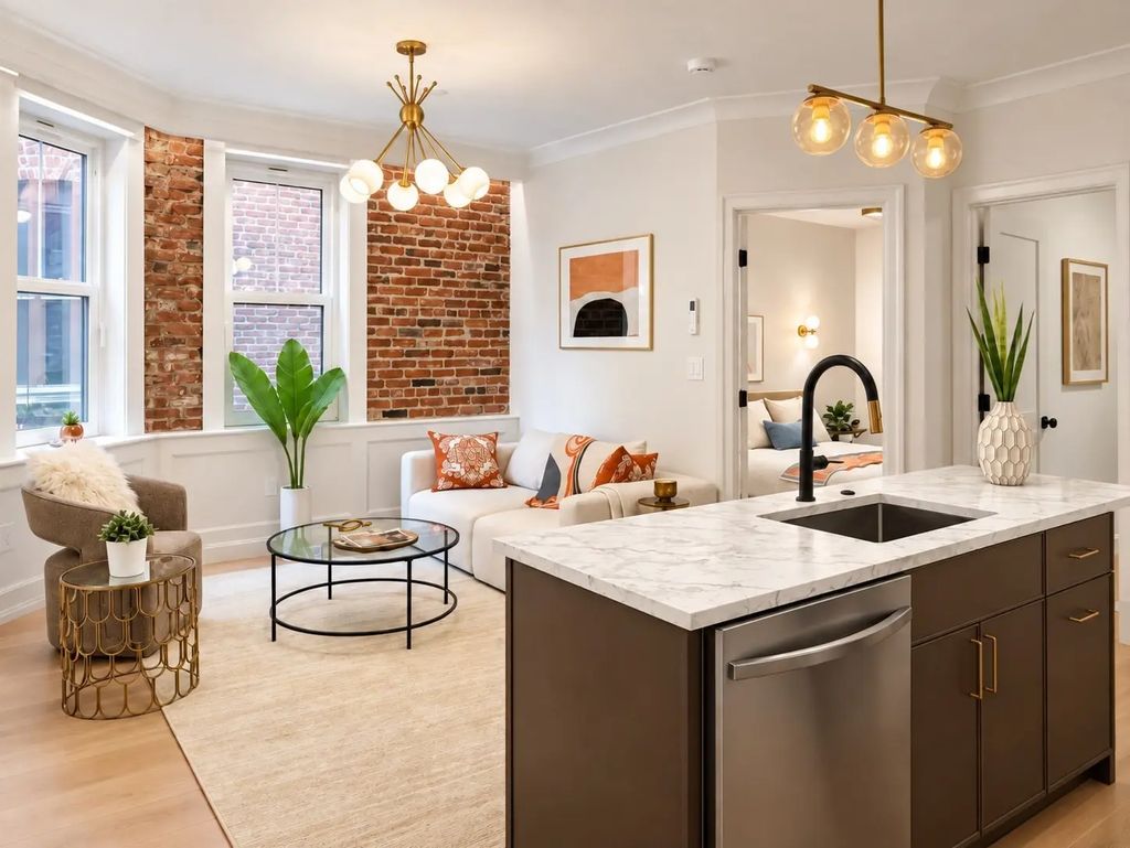 75 Lubec #4, Boston