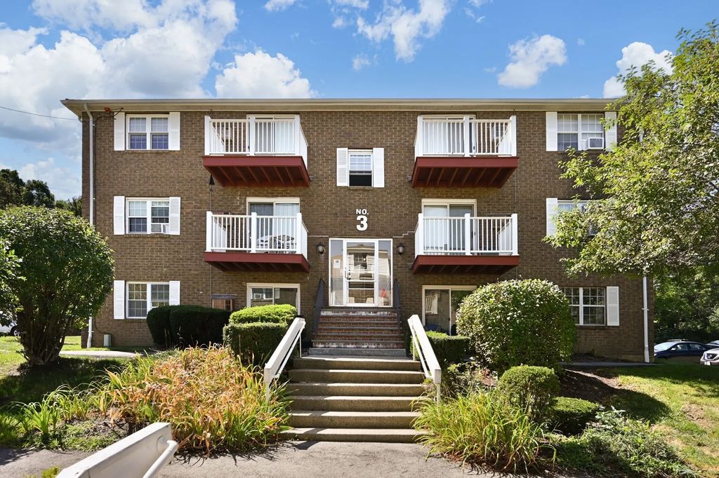 1 Brown Ave #3-77, Amesbury
