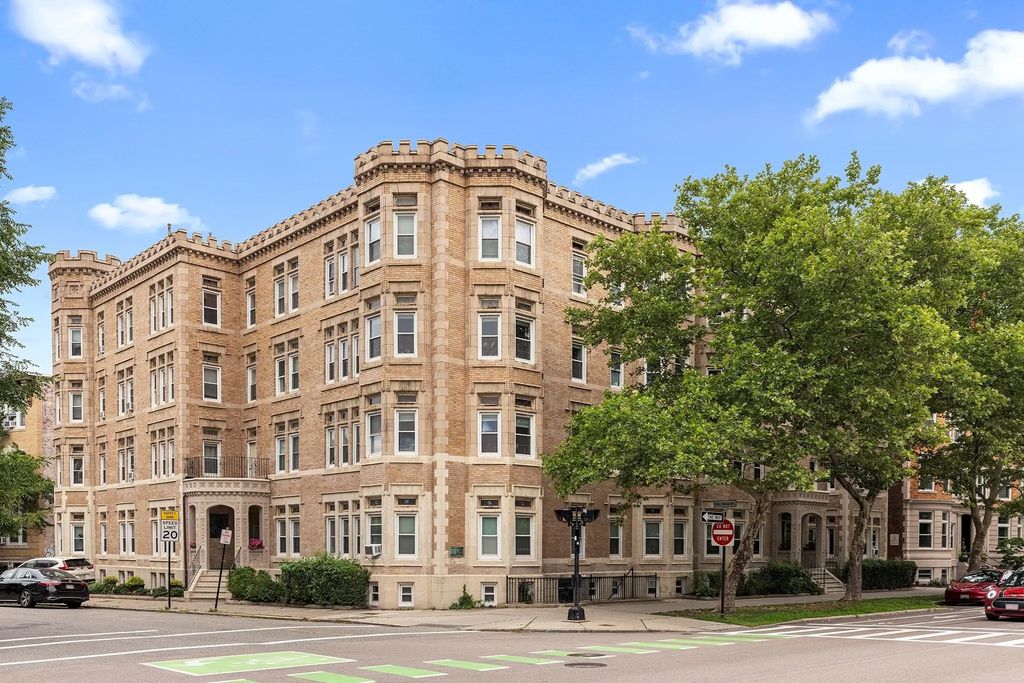 1834 Beacon St #b1, Brookline