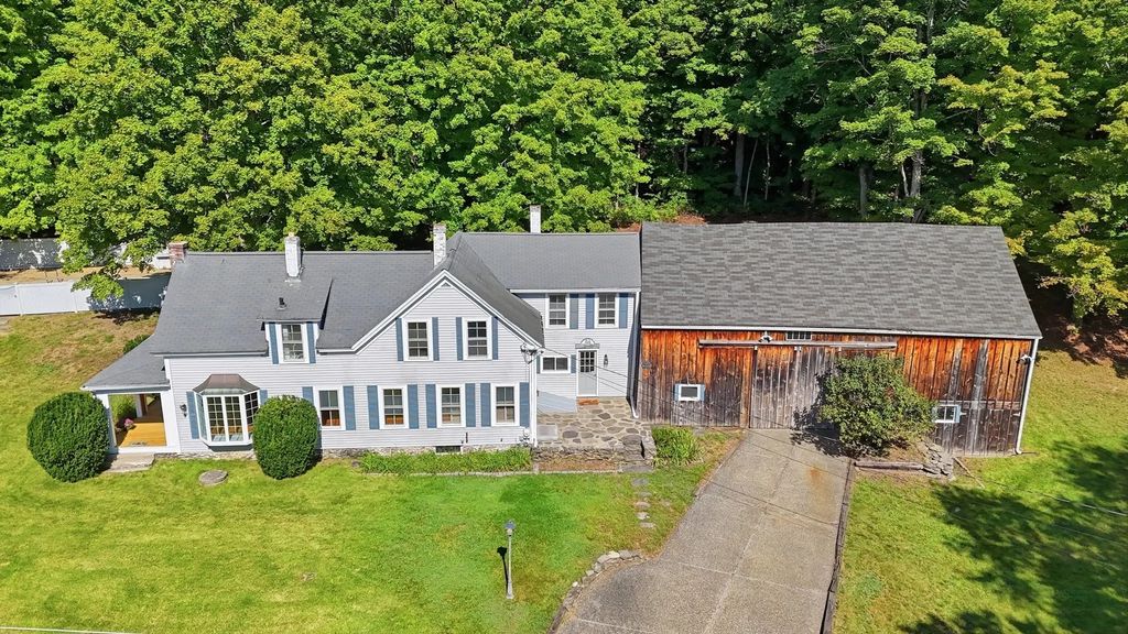 85 Wallace Hill, Townsend