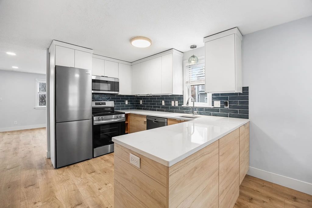 28 Margin St #a, Lynn