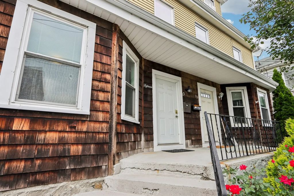 15 Grant #15, Beverly
