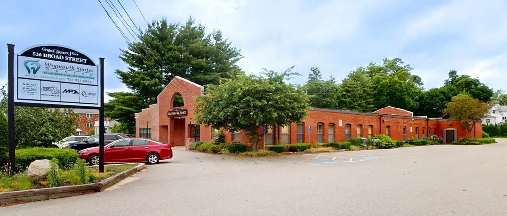 536 Broad St #6-8, Weymouth
