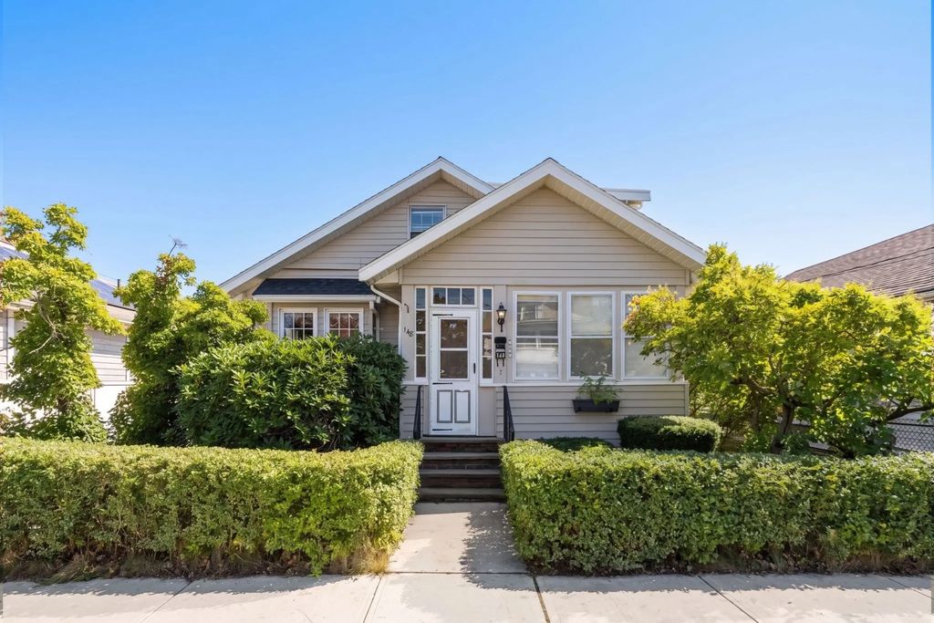 148 Wilson Ave, Quincy