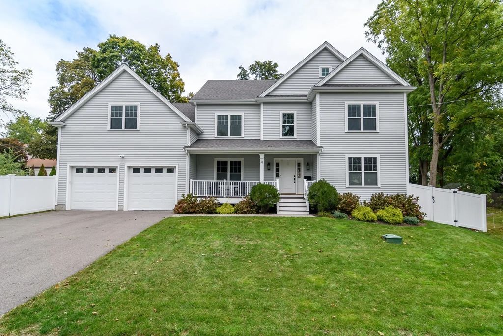 53 Beacon St, Natick