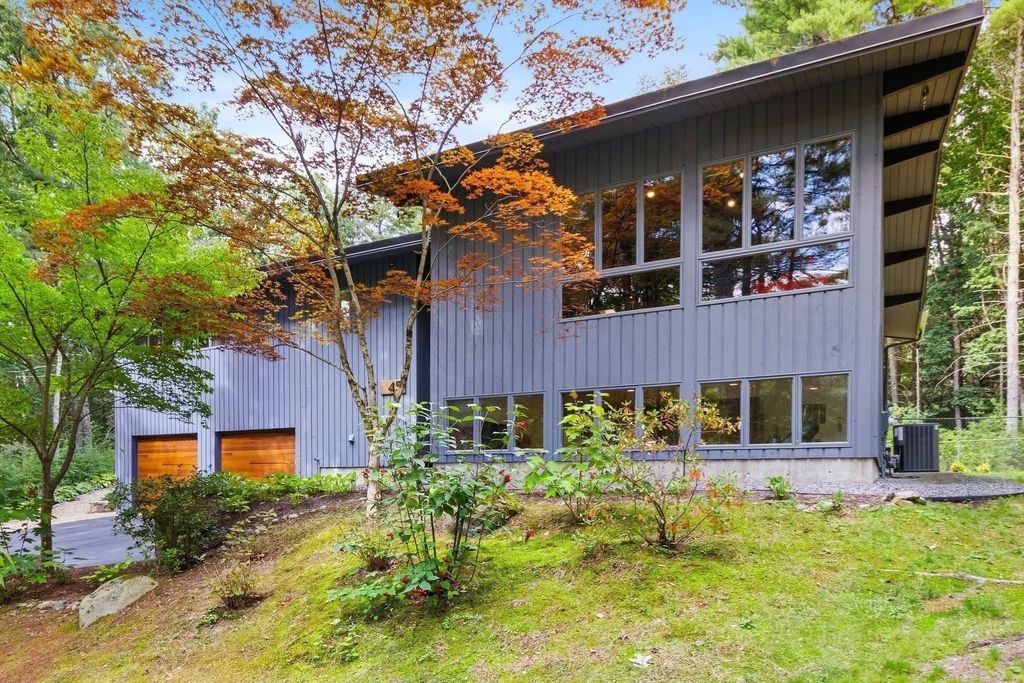 45 Whispering Pine Road, Sudbury