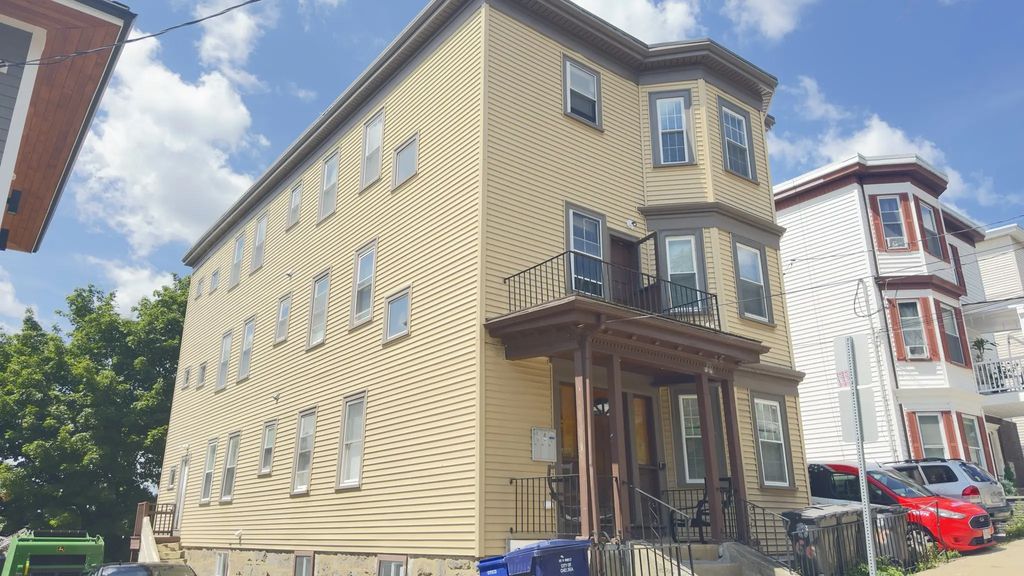 66 Franklin #3, Chelsea