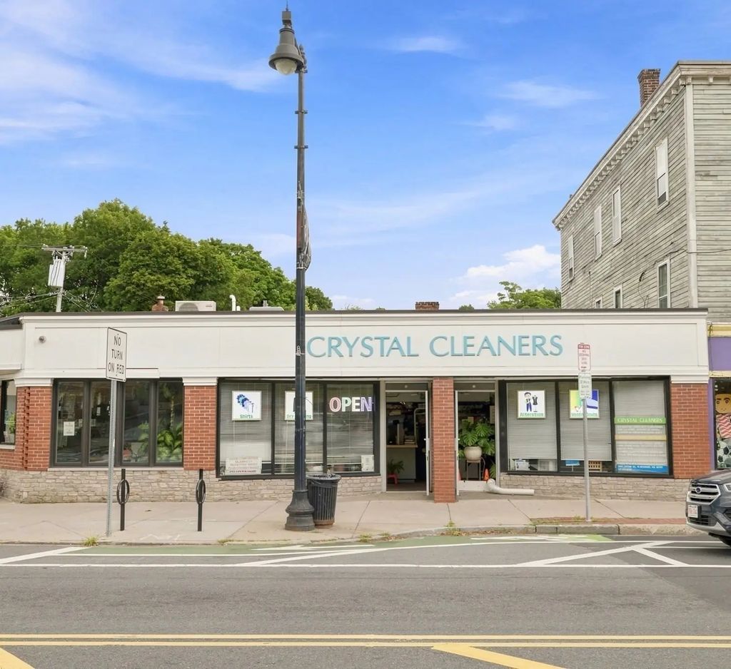 1948-1950 Centre Street, Boston