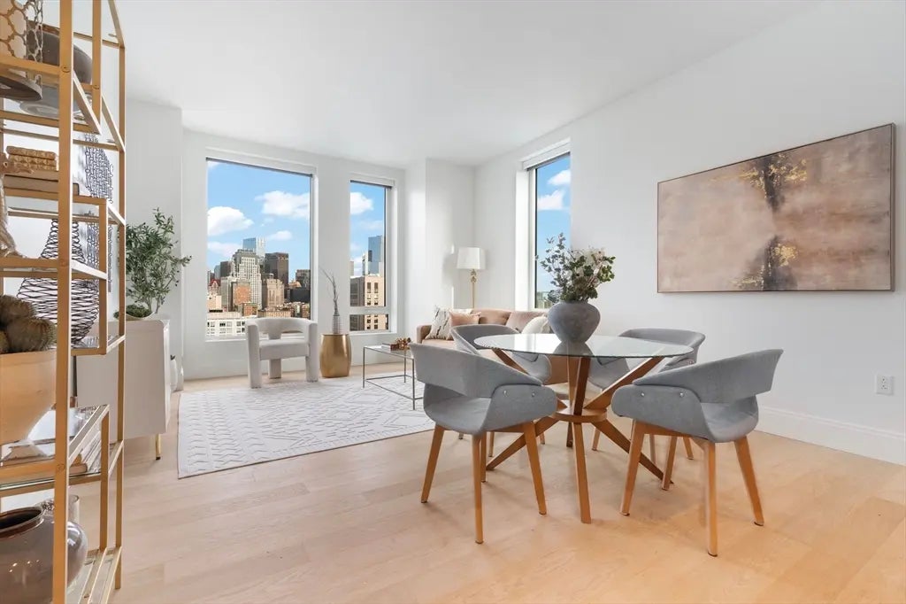 380 Harrison Ave #ph2b, Boston