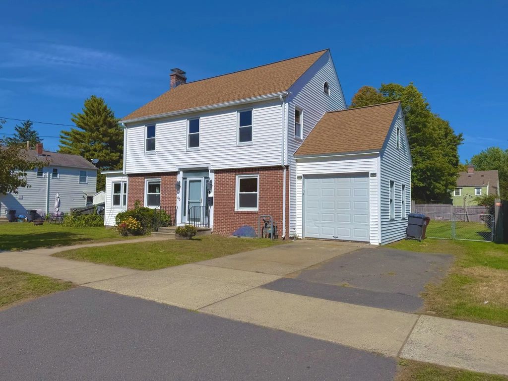 46 Mckinley Ter, Westfield