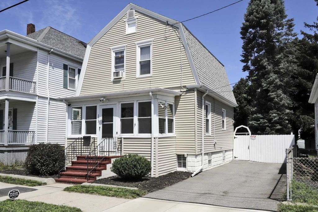 173 Central Ave, New Bedford