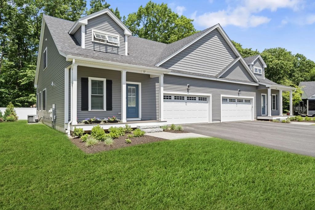 25 Salisbury Hill Blvd #48, Worcester