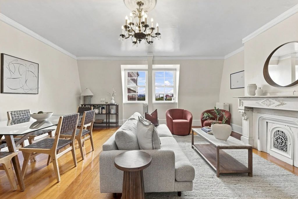 105 Beacon St., #10, Boston