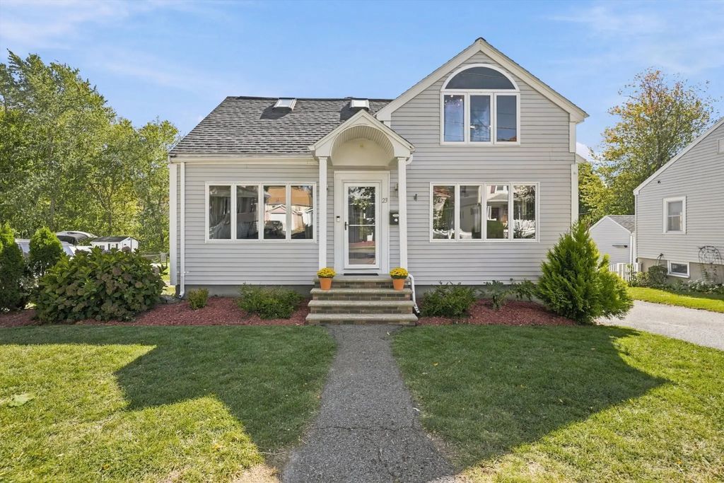 23 Jasper St, Saugus