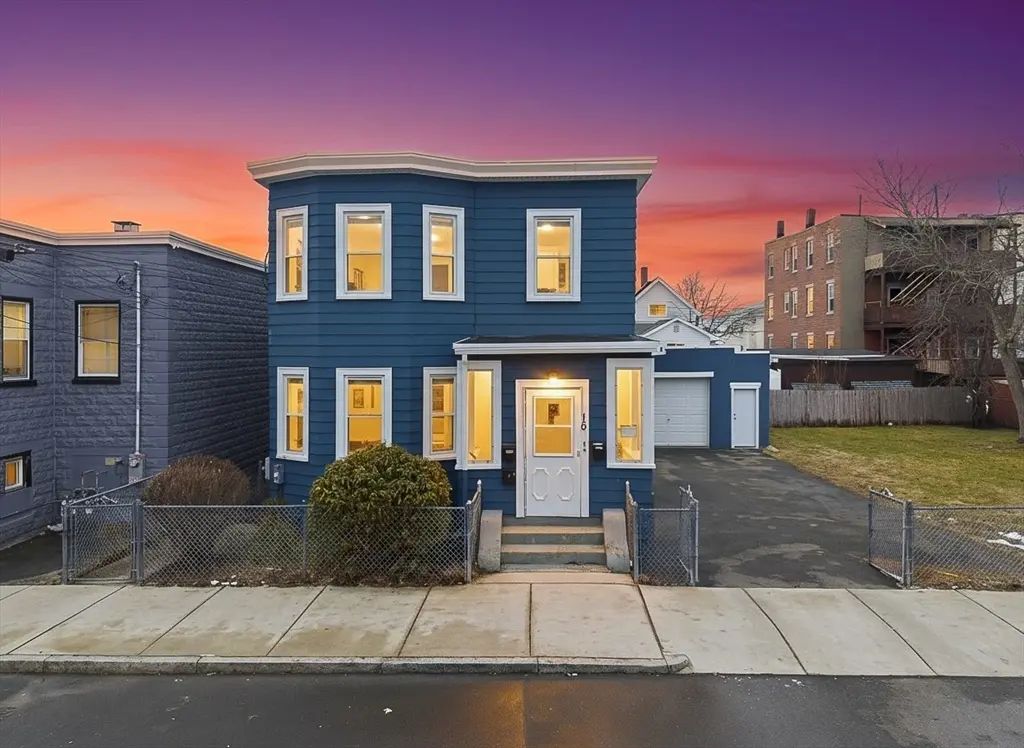 16 Thorndike St, Revere