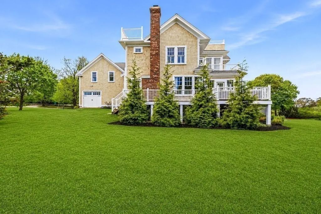 14 Bayberry Rd, Scituate
