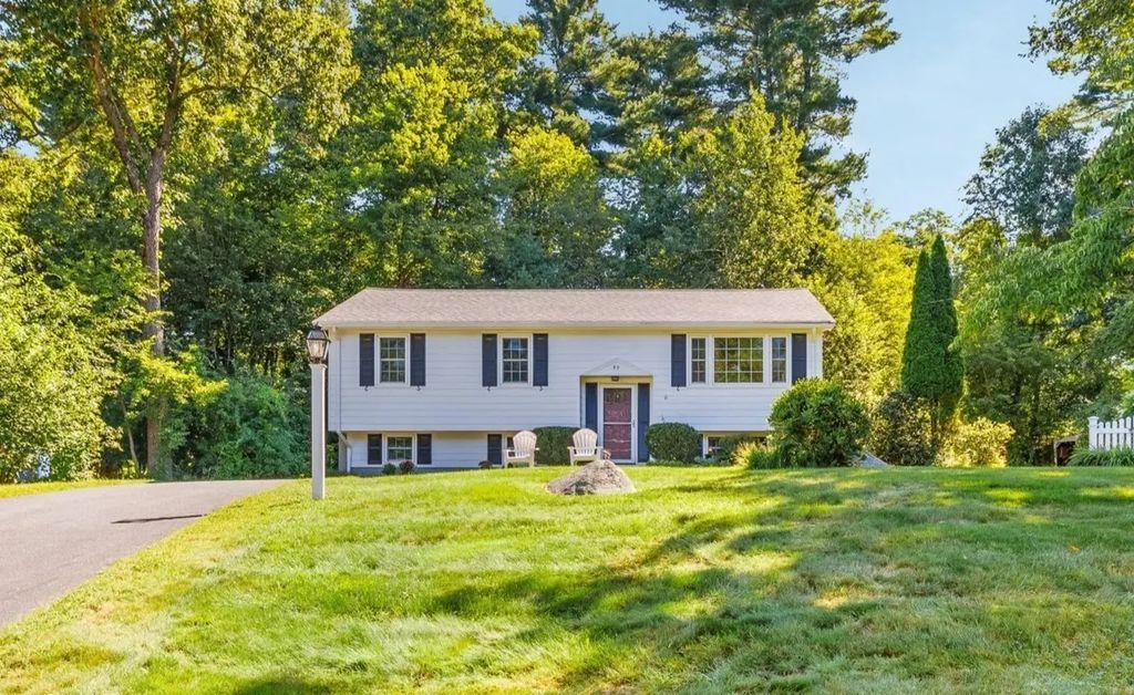 93 Jerrold St, Holliston