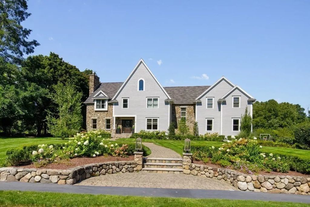 4 Haywood Farm, Lynnfield