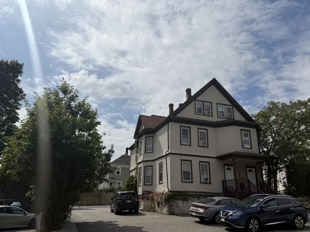 253 Whitwell St #2l, Quincy