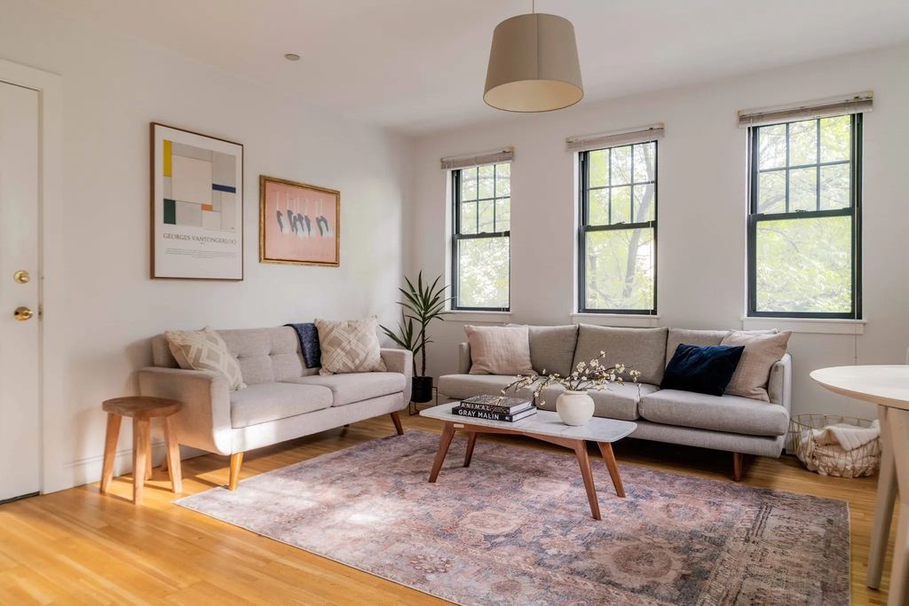 241-255 River Street #6, Cambridge