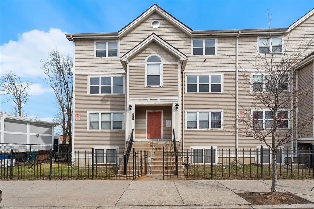 268 Dudley St #4, Boston