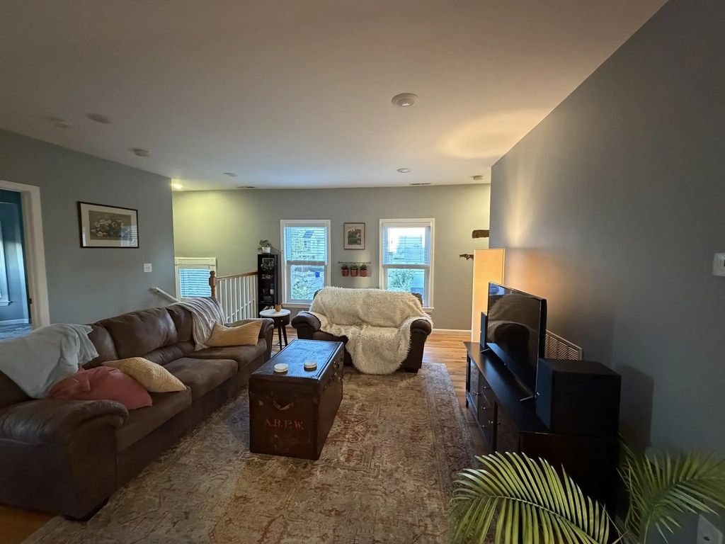 9 Almont St #2, Malden