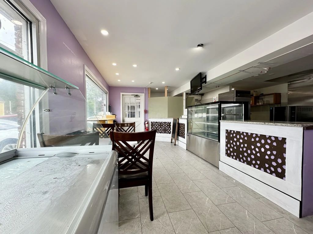195a Andover, Andover