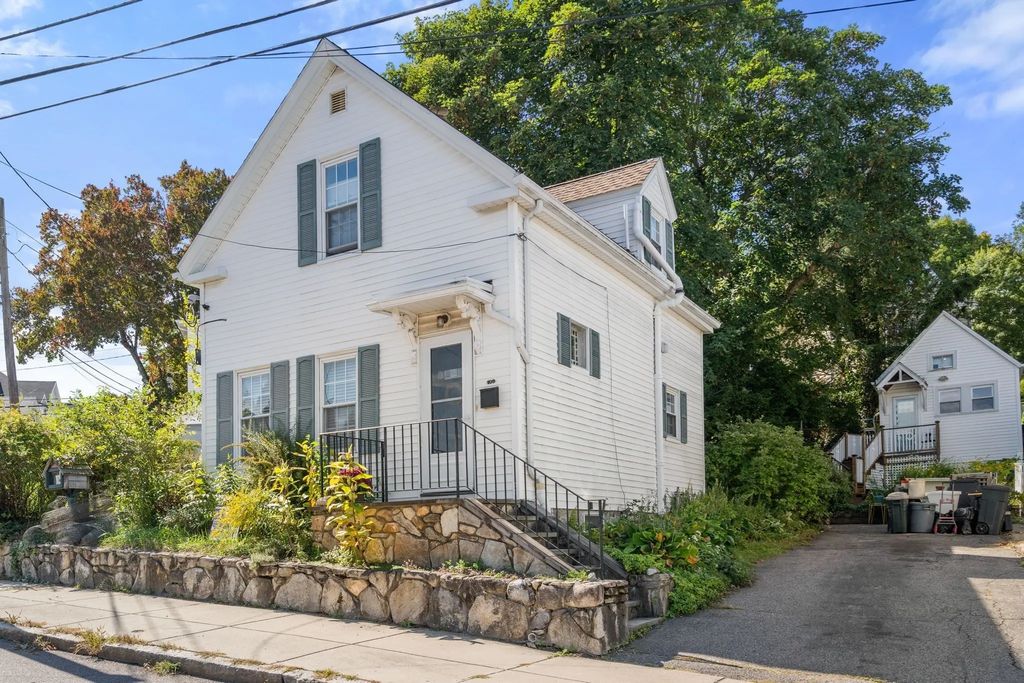 109 Orange, Boston