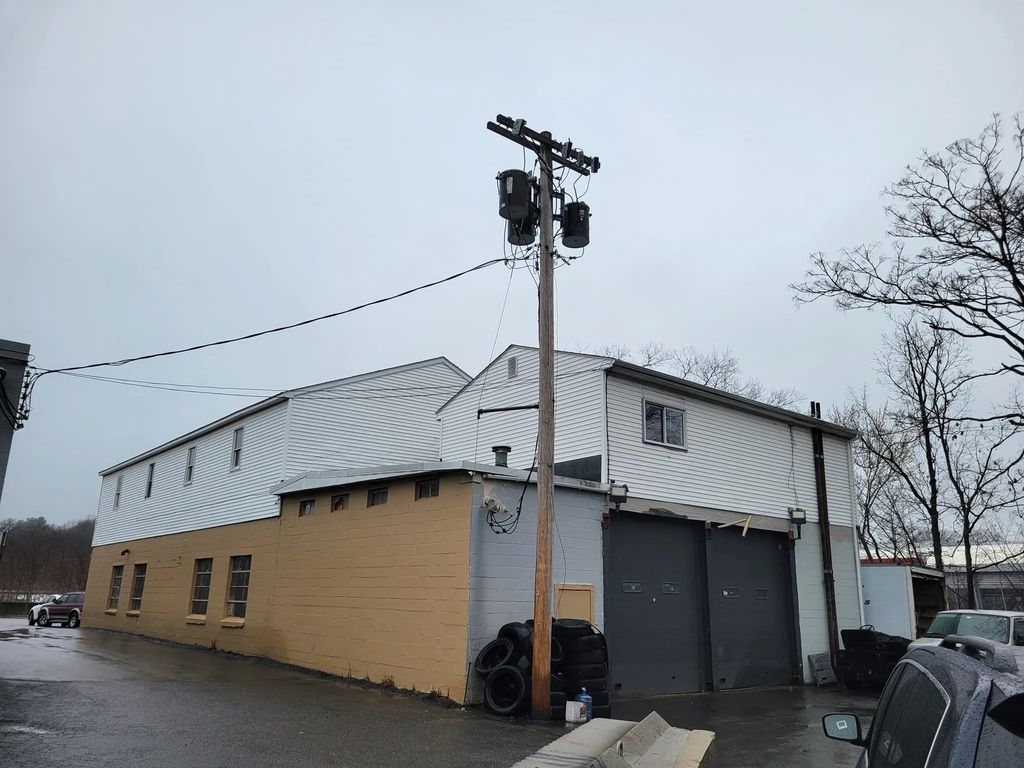 585 Park Ave, Worcester