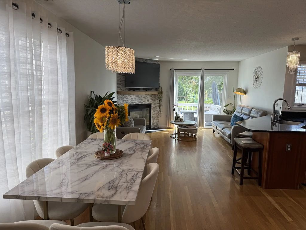 319 Farrwood Drive #319, Haverhill