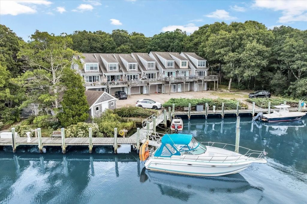 15 Childs River Rd #5, Falmouth
