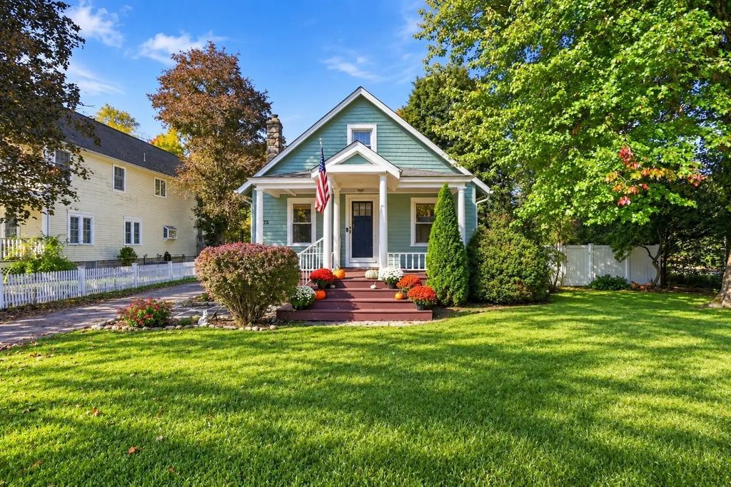 575 Main St, Wilbraham