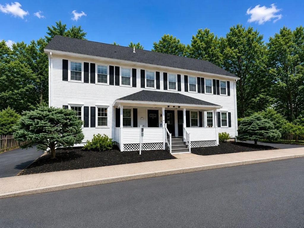 36 Center Street #b, Andover