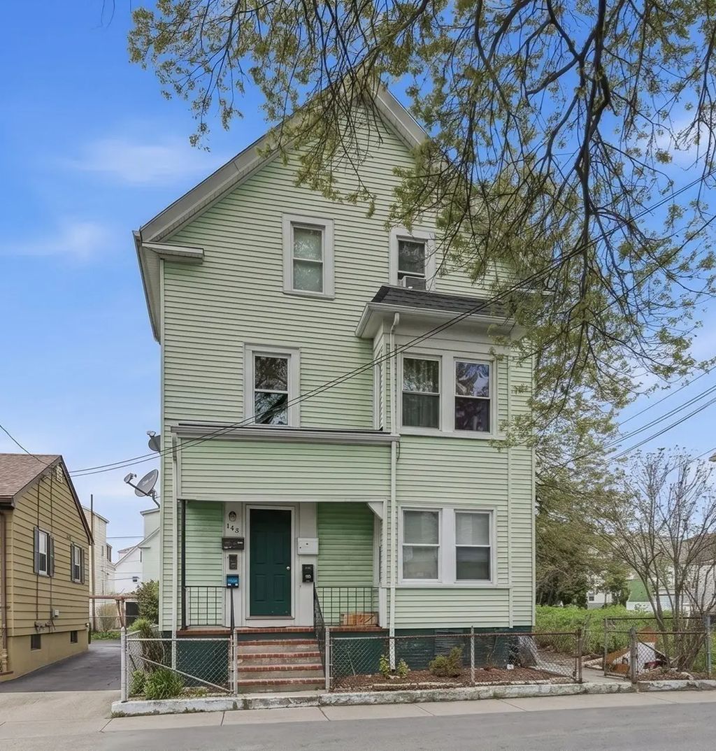 143 Division St, New Bedford