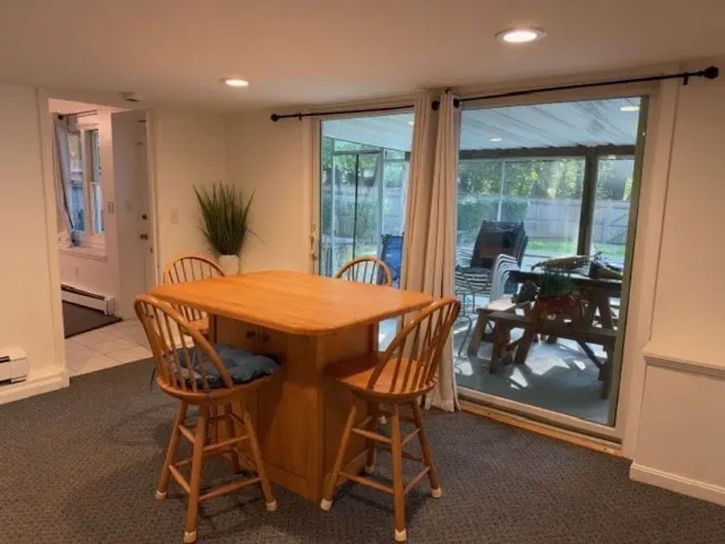18 Harwood Rd #2, Natick