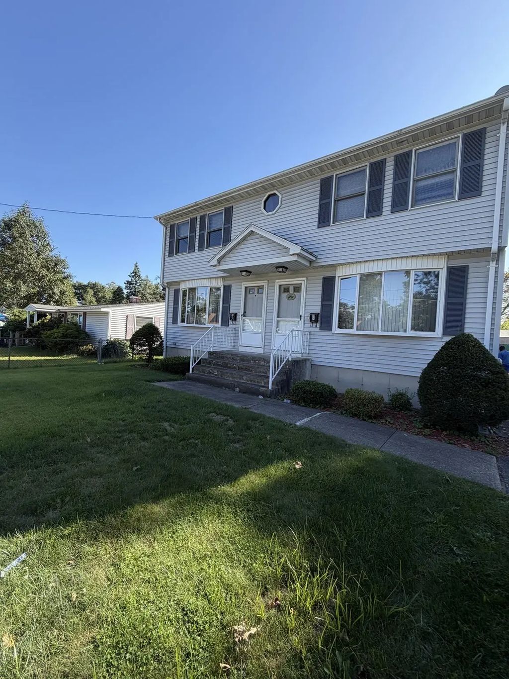 44 Middle St #44, Springfield
