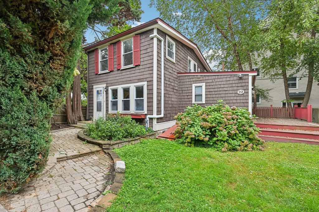 22 Claremont Ter, Swampscott