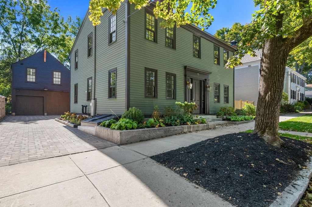15 Broad St, Newburyport