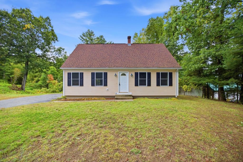 7 Beebe Rd, Monson